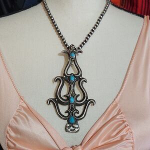 Vintage Delbert Arviso Sandcast OAK turquoise Corn fleur pendant sterling signed